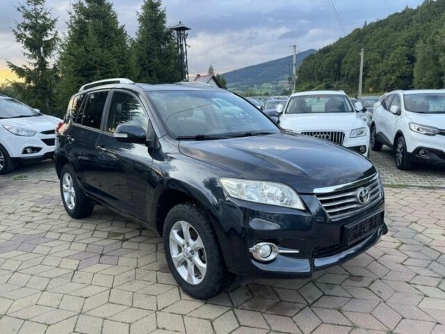 Черный Тойота РАВ 4, объемом двигателя 0 л и пробегом 240 тыс. км за 5200 $, фото 2 на Automoto.ua