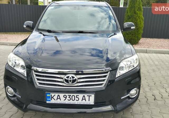 Чорний Тойота РАВ 4, об'ємом двигуна 2 л та пробігом 184 тис. км за 12500 $, фото 2 на Automoto.ua