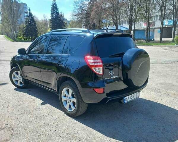 Черный Тойота РАВ 4, объемом двигателя 2 л и пробегом 172 тыс. км за 13500 $, фото 2 на Automoto.ua