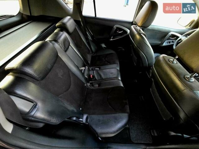 Черный Тойота РАВ 4, объемом двигателя 2.2 л и пробегом 182 тыс. км за 13950 $, фото 57 на Automoto.ua