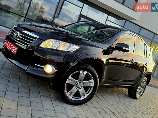 Черный Тойота РАВ 4, объемом двигателя 2.2 л и пробегом 182 тыс. км за 13950 $, фото 90 на Automoto.ua