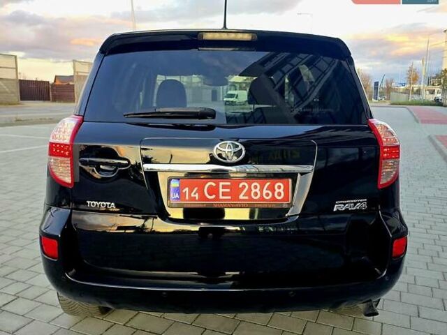 Черный Тойота РАВ 4, объемом двигателя 2.2 л и пробегом 182 тыс. км за 13950 $, фото 32 на Automoto.ua