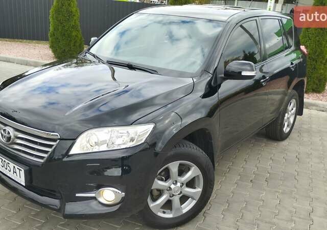 Чорний Тойота РАВ 4, об'ємом двигуна 2 л та пробігом 184 тис. км за 12500 $, фото 16 на Automoto.ua