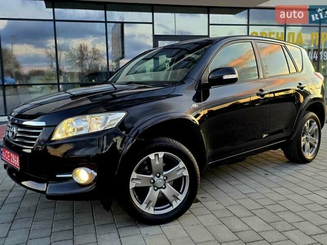 Черный Тойота РАВ 4, объемом двигателя 2.2 л и пробегом 182 тыс. км за 13950 $, фото 95 на Automoto.ua