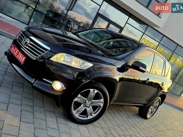 Черный Тойота РАВ 4, объемом двигателя 2.2 л и пробегом 182 тыс. км за 13950 $, фото 92 на Automoto.ua