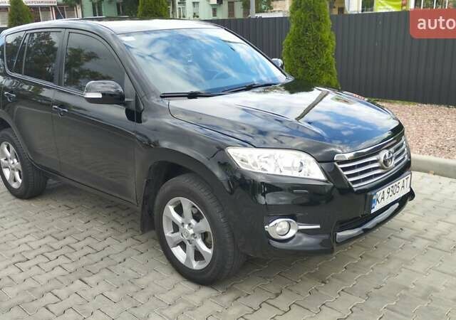 Чорний Тойота РАВ 4, об'ємом двигуна 2 л та пробігом 184 тис. км за 12500 $, фото 9 на Automoto.ua