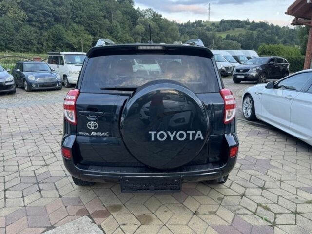 Черный Тойота РАВ 4, объемом двигателя 0 л и пробегом 240 тыс. км за 5200 $, фото 4 на Automoto.ua