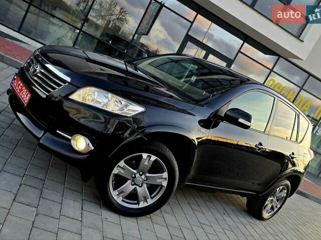 Черный Тойота РАВ 4, объемом двигателя 2.2 л и пробегом 182 тыс. км за 13950 $, фото 15 на Automoto.ua