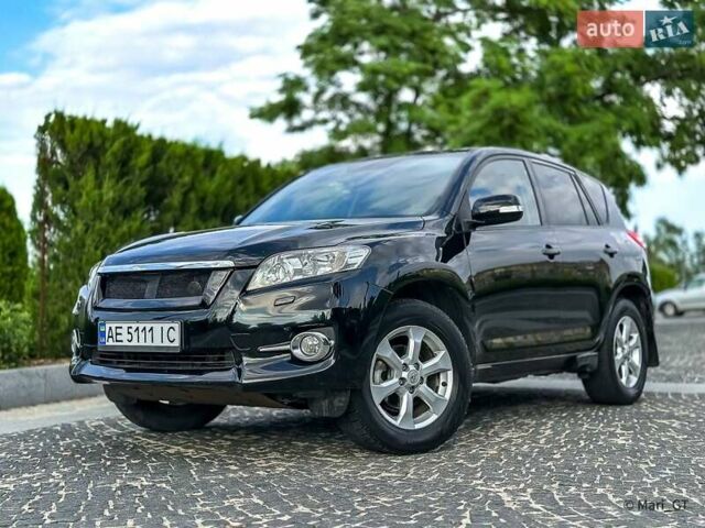 Чорний Тойота РАВ 4, об'ємом двигуна 2 л та пробігом 210 тис. км за 12500 $, фото 13 на Automoto.ua