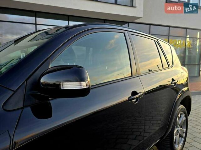 Черный Тойота РАВ 4, объемом двигателя 2.2 л и пробегом 182 тыс. км за 13950 $, фото 23 на Automoto.ua