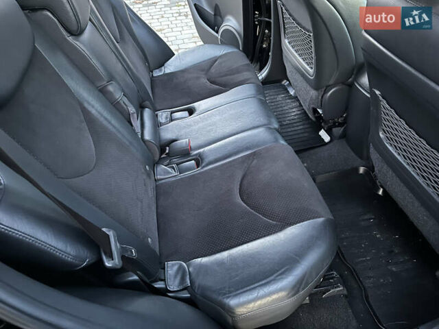 Черный Тойота РАВ 4, объемом двигателя 1.99 л и пробегом 120 тыс. км за 14900 $, фото 28 на Automoto.ua