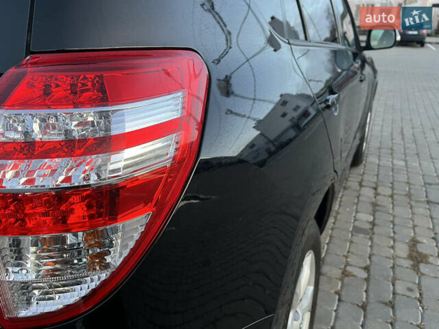 Черный Тойота РАВ 4, объемом двигателя 1.99 л и пробегом 120 тыс. км за 14900 $, фото 19 на Automoto.ua