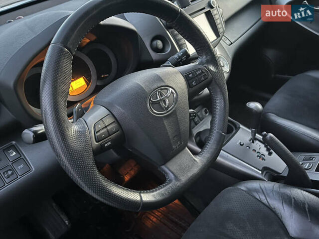 Черный Тойота РАВ 4, объемом двигателя 1.99 л и пробегом 120 тыс. км за 14900 $, фото 23 на Automoto.ua
