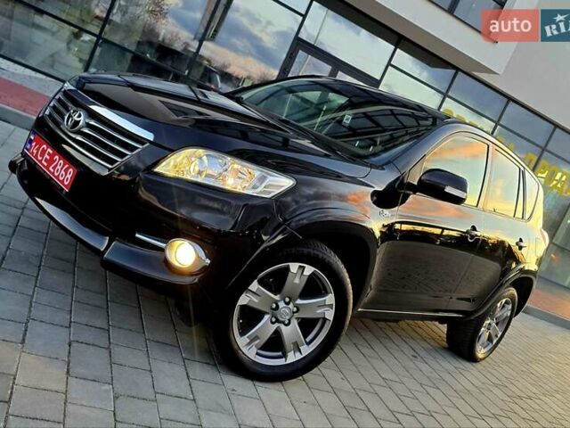 Черный Тойота РАВ 4, объемом двигателя 2.2 л и пробегом 182 тыс. км за 13950 $, фото 91 на Automoto.ua