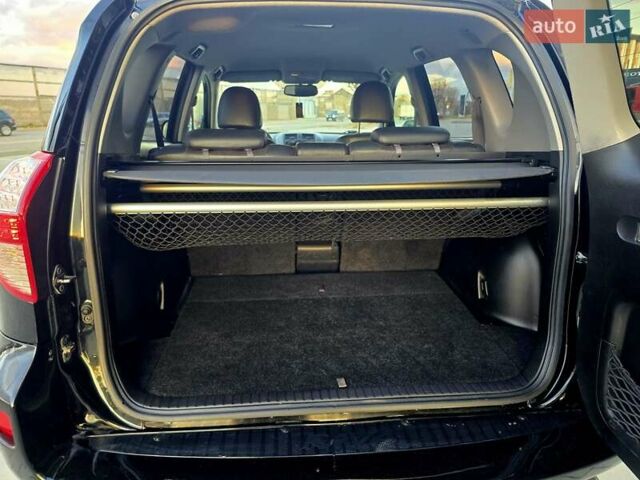 Черный Тойота РАВ 4, объемом двигателя 2.2 л и пробегом 182 тыс. км за 13950 $, фото 59 на Automoto.ua