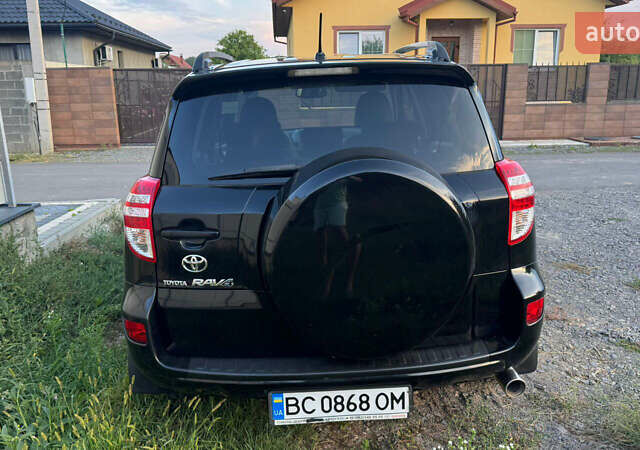Чорний Тойота РАВ 4, об'ємом двигуна 1.99 л та пробігом 71 тис. км за 12400 $, фото 5 на Automoto.ua