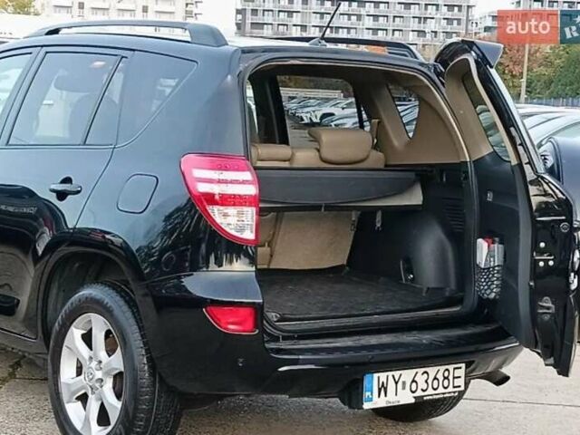 Чорний Тойота РАВ 4, об'ємом двигуна 0 л та пробігом 183 тис. км за 8350 $, фото 25 на Automoto.ua