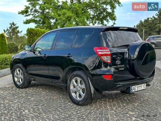 Чорний Тойота РАВ 4, об'ємом двигуна 2 л та пробігом 210 тис. км за 12500 $, фото 22 на Automoto.ua