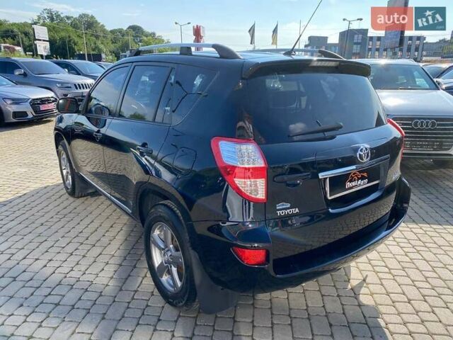 Черный Тойота РАВ 4, объемом двигателя 2.2 л и пробегом 225 тыс. км за 13950 $, фото 4 на Automoto.ua