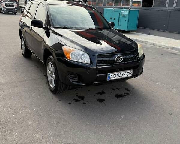 Черный Тойота РАВ 4, объемом двигателя 2.49 л и пробегом 212 тыс. км за 11200 $, фото 1 на Automoto.ua