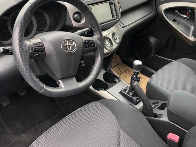 Черный Тойота РАВ 4, объемом двигателя 2.2 л и пробегом 171 тыс. км за 4200 $, фото 16 на Automoto.ua