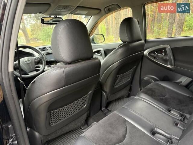 Тойота РАВ 4 2012 в Киеве на Automoto.ua Черный Тойота РАВ 4, объемом двигателя 2 л и пробегом 153 тыс. км за 12850 $, фото 30 на Automoto.ua