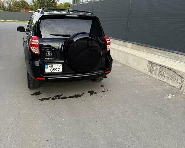 Черный Тойота РАВ 4, объемом двигателя 2.49 л и пробегом 212 тыс. км за 11200 $, фото 5 на Automoto.ua