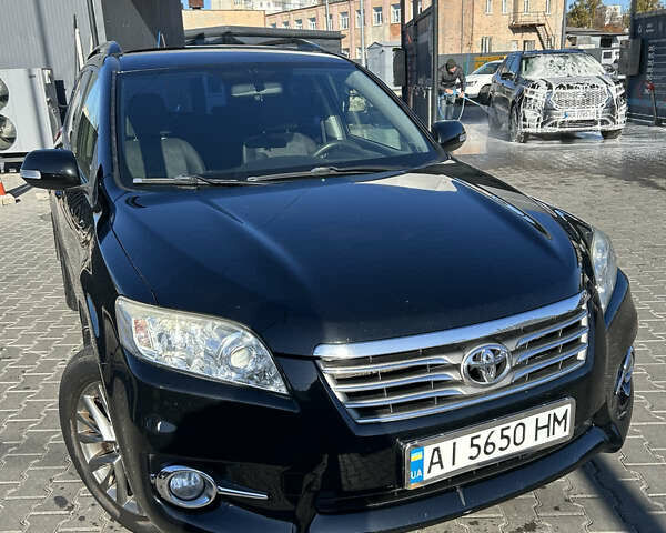 Черный Тойота РАВ 4, объемом двигателя 2 л и пробегом 122 тыс. км за 13700 $, фото 6 на Automoto.ua