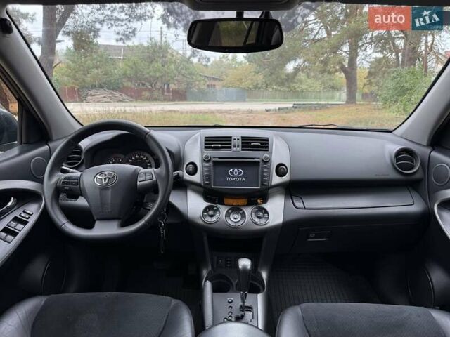 Тойота РАВ 4 2012 в Киеве на Automoto.ua Черный Тойота РАВ 4, объемом двигателя 2 л и пробегом 153 тыс. км за 12850 $, фото 19 на Automoto.ua