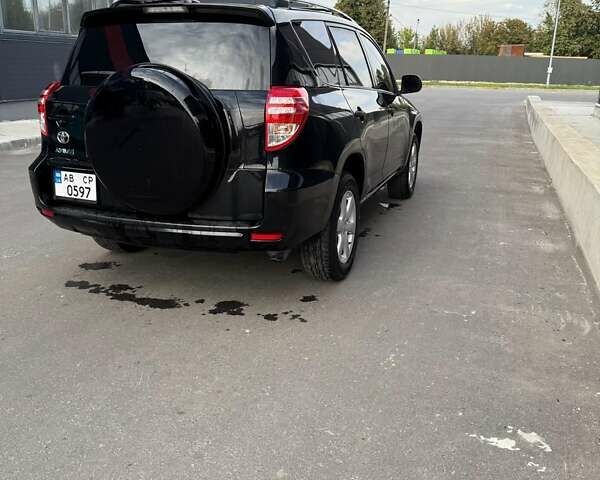 Черный Тойота РАВ 4, объемом двигателя 2.49 л и пробегом 212 тыс. км за 11200 $, фото 4 на Automoto.ua