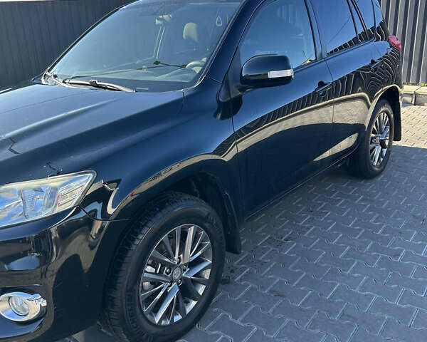 Черный Тойота РАВ 4, объемом двигателя 2 л и пробегом 122 тыс. км за 13700 $, фото 7 на Automoto.ua