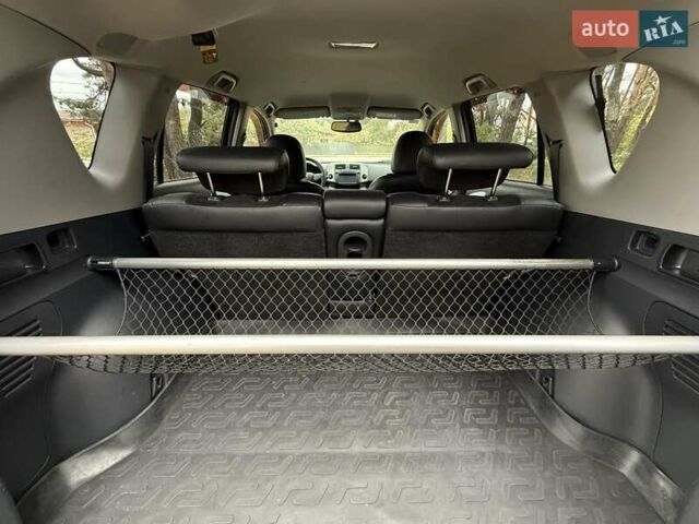 Тойота РАВ 4 2012 в Киеве на Automoto.ua Черный Тойота РАВ 4, объемом двигателя 2 л и пробегом 153 тыс. км за 12850 $, фото 10 на Automoto.ua