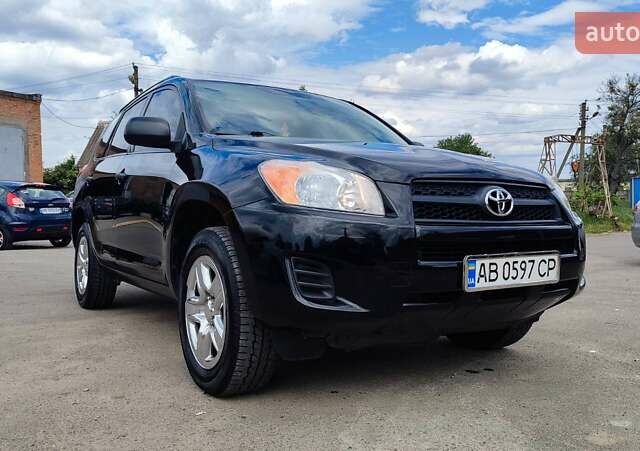 Чорний Тойота РАВ 4, об'ємом двигуна 2.49 л та пробігом 203 тис. км за 11500 $, фото 1 на Automoto.ua