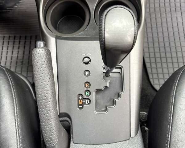 Тойота РАВ 4 2012 в Киеве на Automoto.ua Черный Тойота РАВ 4, объемом двигателя 2 л и пробегом 153 тыс. км за 12850 $, фото 37 на Automoto.ua