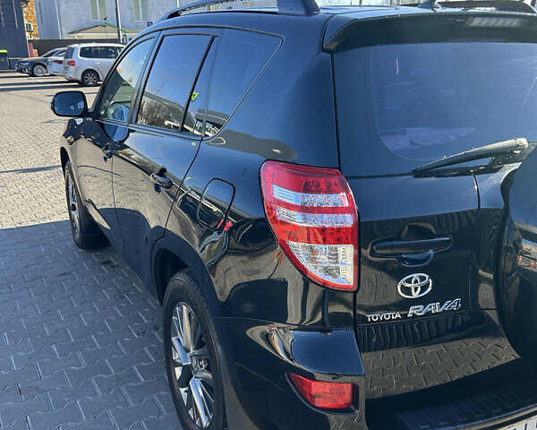 Черный Тойота РАВ 4, объемом двигателя 2 л и пробегом 122 тыс. км за 13700 $, фото 11 на Automoto.ua