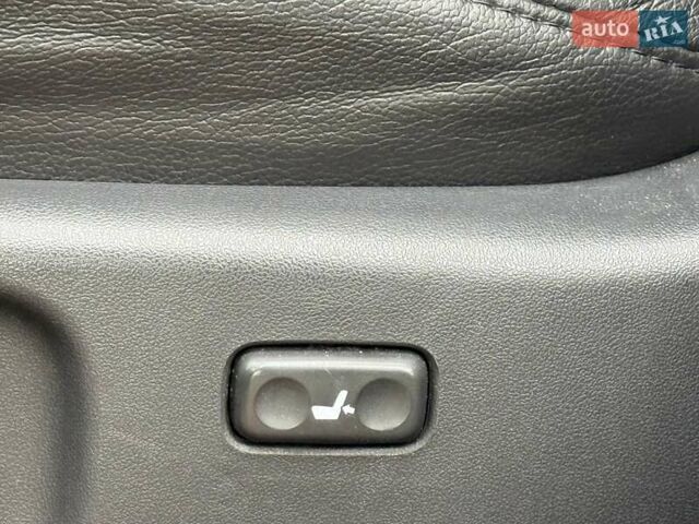 Тойота РАВ 4 2012 в Киеве на Automoto.ua Черный Тойота РАВ 4, объемом двигателя 2 л и пробегом 153 тыс. км за 12850 $, фото 25 на Automoto.ua