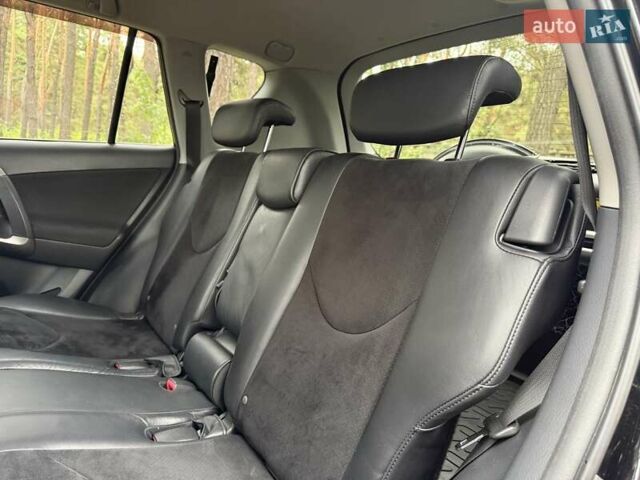 Тойота РАВ 4 2012 в Киеве на Automoto.ua Черный Тойота РАВ 4, объемом двигателя 2 л и пробегом 153 тыс. км за 12850 $, фото 32 на Automoto.ua