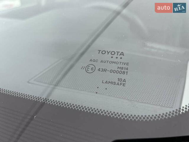 Черный Тойота РАВ 4, объемом двигателя 2.23 л и пробегом 114 тыс. км за 19600 $, фото 48 на Automoto.ua