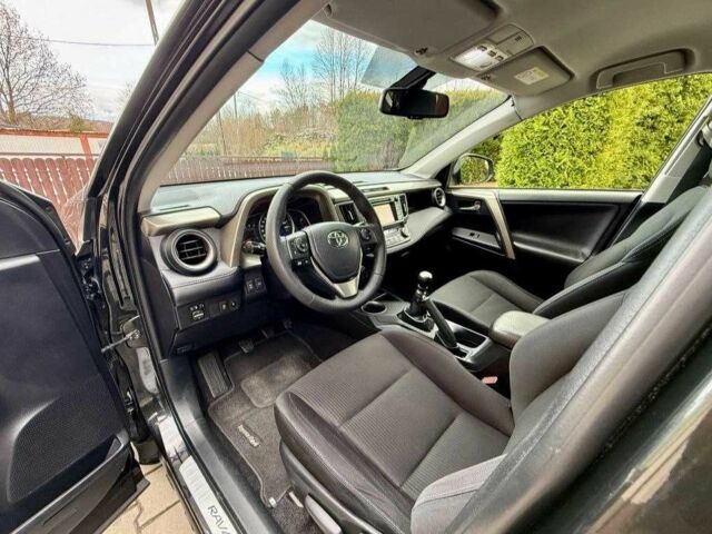 Черный Тойота РАВ 4, объемом двигателя 2.2 л и пробегом 190 тыс. км за 7200 $, фото 16 на Automoto.ua