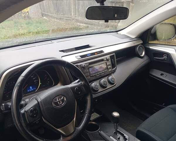 Чорний Тойота РАВ 4, об'ємом двигуна 1.99 л та пробігом 199 тис. км за 14500 $, фото 8 на Automoto.ua