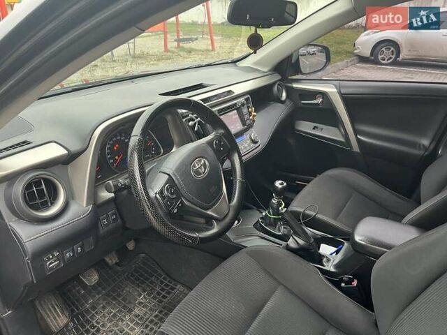 Черный Тойота РАВ 4, объемом двигателя 2.23 л и пробегом 280 тыс. км за 13600 $, фото 11 на Automoto.ua