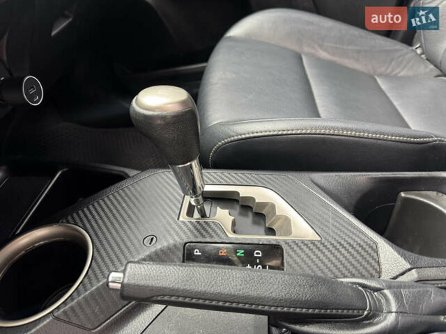 Тойота РАВ 4 2013 в Запорожье на Automoto.ua Черный Тойота РАВ 4, объемом двигателя 2.5 л и пробегом 153 тыс. км за 14900 $, фото 22 на Automoto.ua