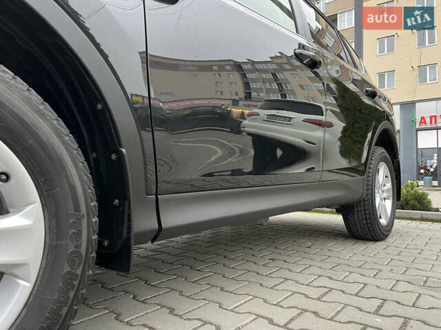 Черный Тойота РАВ 4, объемом двигателя 2.23 л и пробегом 114 тыс. км за 19600 $, фото 11 на Automoto.ua