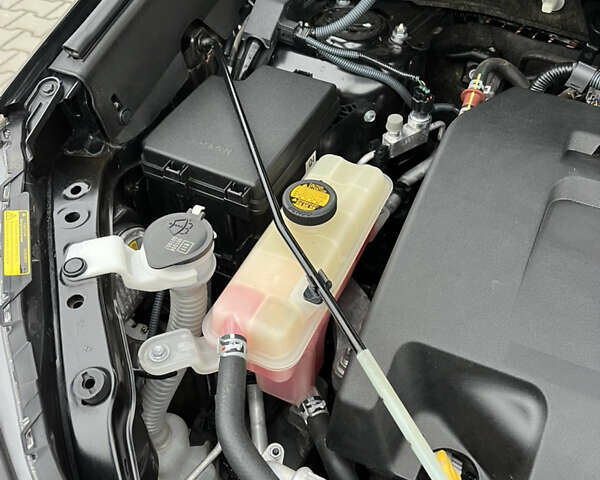 Черный Тойота РАВ 4, объемом двигателя 2.23 л и пробегом 114 тыс. км за 19600 $, фото 50 на Automoto.ua