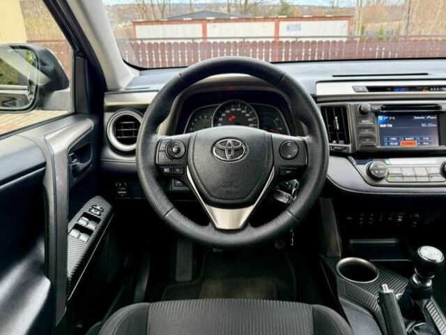 Черный Тойота РАВ 4, объемом двигателя 2.2 л и пробегом 190 тыс. км за 7200 $, фото 12 на Automoto.ua