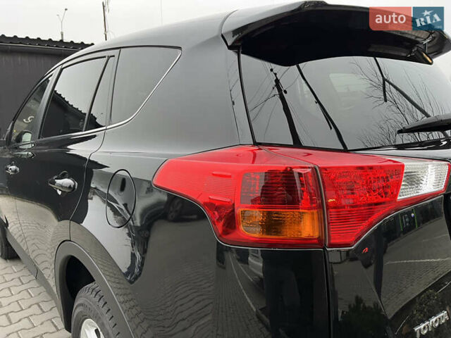 Черный Тойота РАВ 4, объемом двигателя 2.23 л и пробегом 114 тыс. км за 19600 $, фото 25 на Automoto.ua