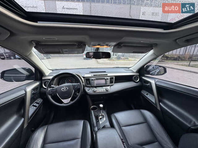 Черный Тойота РАВ 4, объемом двигателя 2.49 л и пробегом 153 тыс. км за 13999 $, фото 12 на Automoto.ua