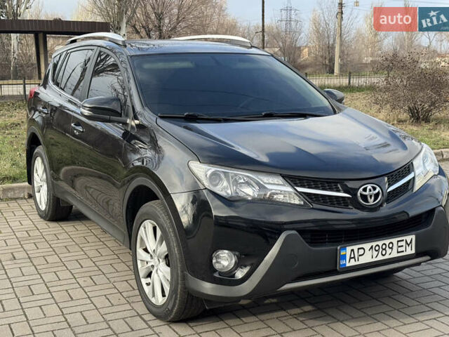 Черный Тойота РАВ 4, объемом двигателя 2.49 л и пробегом 153 тыс. км за 13999 $, фото 3 на Automoto.ua