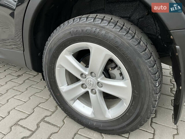 Черный Тойота РАВ 4, объемом двигателя 2.23 л и пробегом 114 тыс. км за 19600 $, фото 24 на Automoto.ua