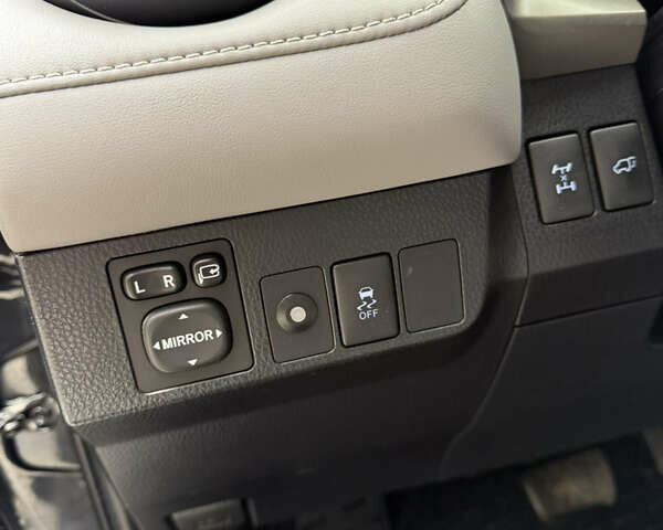 Тойота РАВ 4 2013 в Тернополе на Automoto.ua Черный Тойота РАВ 4, объемом двигателя 2.23 л и пробегом 214 тыс. км за 16500 $, фото 24 на Automoto.ua